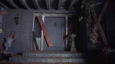 Doesn't look like anyone's home - Night of the Demons 2