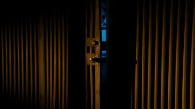 Doesn't look like
they're open for business. - CSI: Crime Scene Investigation