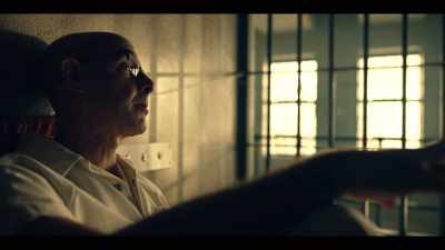 - Doesn't make any sense.
- Focus on the therapy. - Inside Man