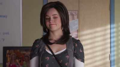Doesn't matter,
because it's a giant honor.
You should be proud. - Schooled