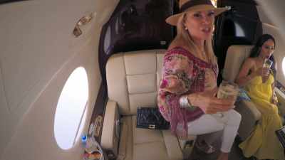 - Doesn't matter.
- [laughs] - The Real Housewives Ultimate Girls Trip