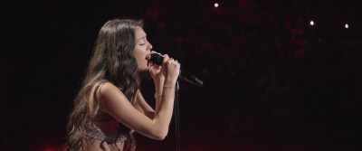 (dog barking distantly) - Olivia Rodrigo: GUTS World Tour