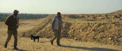 [dog barks] - Secrets of the Saqqara Tomb