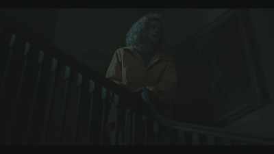 DOG BARKS - Joan