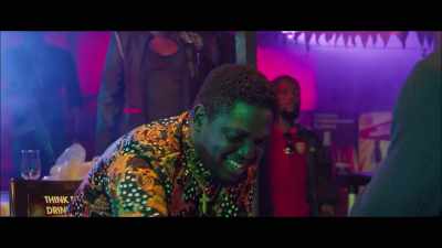 - [Doggy in Pidgin] Boss, please!
- [laughs] - King of Boys: The Return of the King