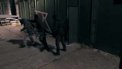 DOGS BARK - Celebrity SAS: Who Dares Wins