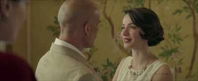 - Dois minutos e estou com você.
- Tudo bem. - Divorzio a Las Vegas