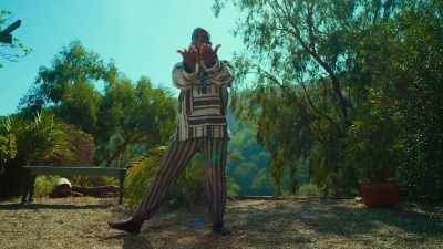 - [Dom] Exploring the multitude of ways - Wake & Bake with Dom Brown