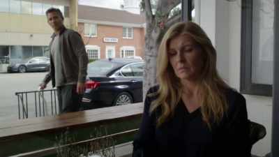 [domineering music] - Dirty John