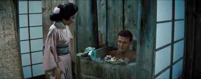 - Domo arigato.
- You're welcome. - House of Bamboo