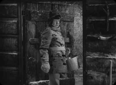 Don’t forget
your moose horn, Pa.  - The Fatal Glass of Beer