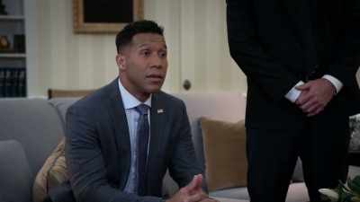 Donald: Sir, I think
what he's saying - Tyler Perry's The Oval
