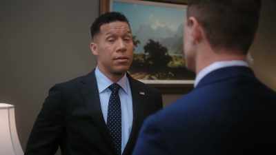 DONALD: THAT MEANS THAT KYLE
WILL BE YOUR SUPERVISOR. - Tyler Perry's The Oval