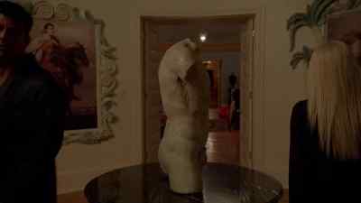 Donatella, please. - American Crime Story