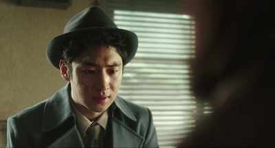 Dong Yi, Mal Soon,
both of you trust me, right? - Phantom Detective