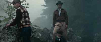 -Donn.
-You want us to be men? - Lost on a Mountain in Maine