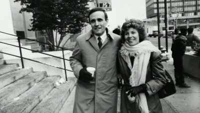 Donna Hanover
was Rudolph Giuliani's
second wife. - Giuliani: What Happened to America's Mayor?