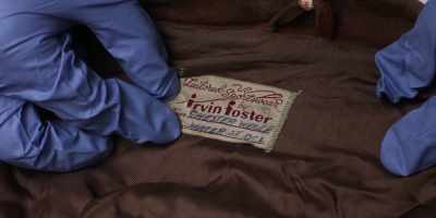 Donna:
The blood on the jacket was - The Murders at Starved Rock