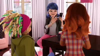 Donne-le-moi. - Miraculous: Tales of Ladybug & Cat Noir