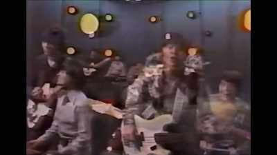 [Donny] One Bad Apple, - Larger than Life: Reign of the Boybands