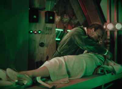 Don't be afraid, my dear. - Mystery of the Wax Museum