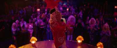 Don't be shy, you two! Layla and Teddy! - Meet Me Next Christmas