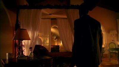 Don't come in. - CSI: Miami