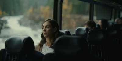 ♪ Don't you cry 'cause she is gone ♪ - Somebody I Used to Know