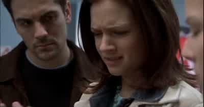 I'm just going to wait outside'cause I'm just really in the way hereDon't you dare leave me Okay okay - Final Destination 2