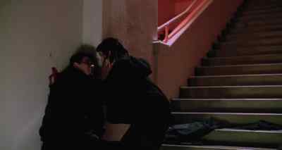 Don't die. Don't die.
You're scaring me. - Wishmaster 2: Evil Never Dies