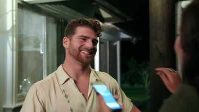>> DON'T DO THAT. - Love Island