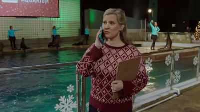 Don't embark on a
doomed love affair with - Mystic Christmas