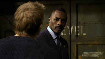 You rescued her. - Pacific Rim