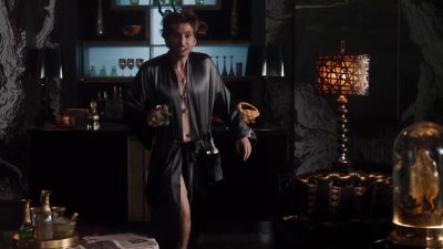 Don't expect me to join your little Scooby gang Sit down - Fright Night