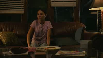 - Don't fall asleep. - The Last of Us