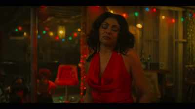 ♪ Don't you feel like crying? - Fight Night: The Million Dollar Heist