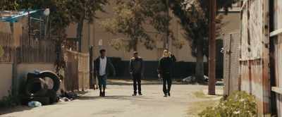 - Don't forget.
- Uh-uh! Fuck no. I'm not doing that shit. - Gully