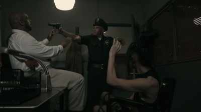 - Don't fucking move.
- All right, just-just relax. - Lockdown