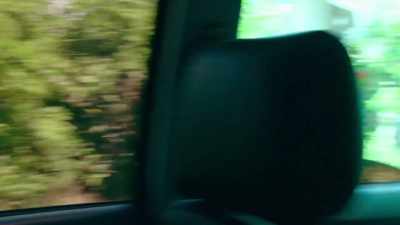 Don't get out of the car. - Trafficked with Mariana van Zeller