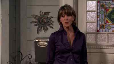 - Don't get too Hollywood. - Hot in Cleveland
