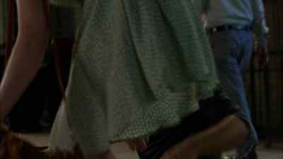 DON'T GET YOUR DRESS DIRTY. - The Affair