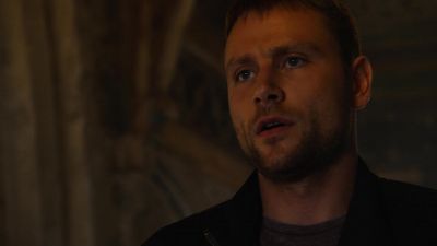 Don't give up on him. - Sense8