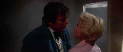 Don't go! - The Towering Inferno