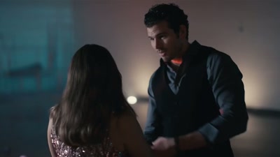 ♪ Don't go too far without me - The Paramedic Who Stalked Me