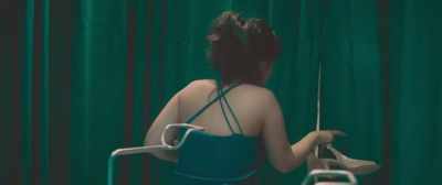 - Don't you have any shame?
- Take it easy, doctor. - Beauty and the Dogs