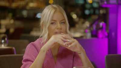 "Don't have it on me.
Don't have a photo." - The Real Housewives of Dubai