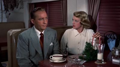 Don't hesitate for a moment - White Christmas