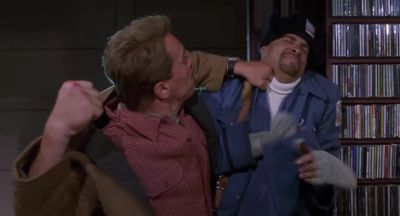 Don't hit me Excuse me Gentlemen - Jingle All the Way