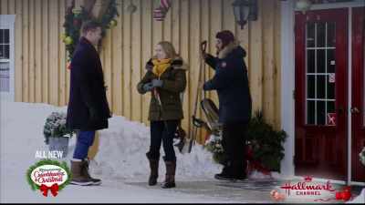 Don't I just kick hard? - A Cheerful Christmas