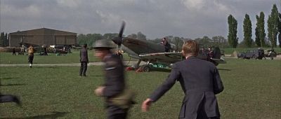 Don't just stand there Get one up - The Battle of Britain